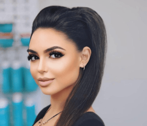 Women Hair Stylish